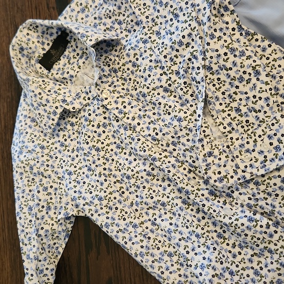 Boys Size S Button Downs - Picture 3 of 6